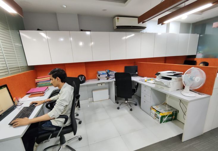 Dhandu Work Spaces